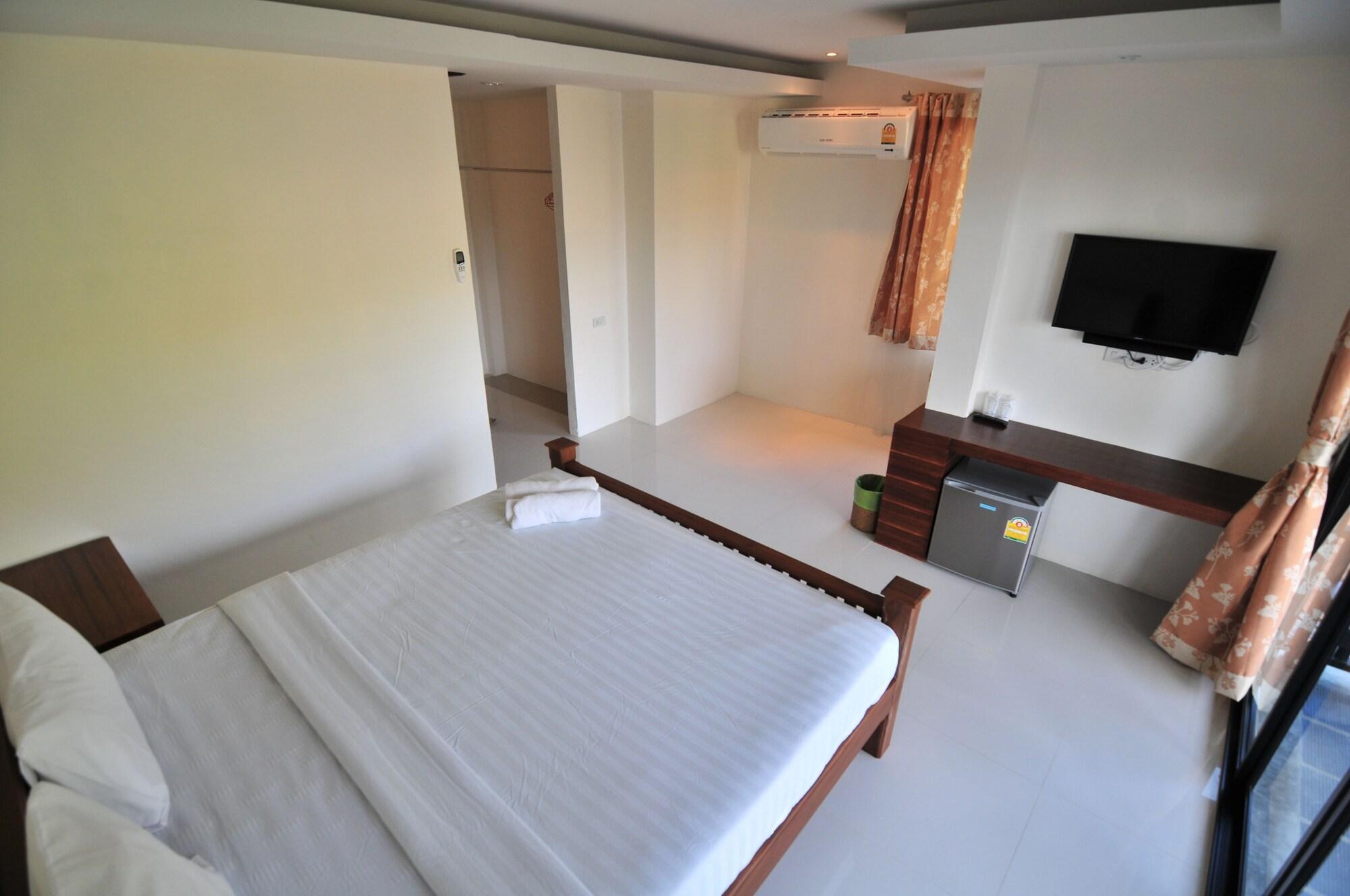Chunut House Resort Phi Phi-eilanden Buitenkant foto