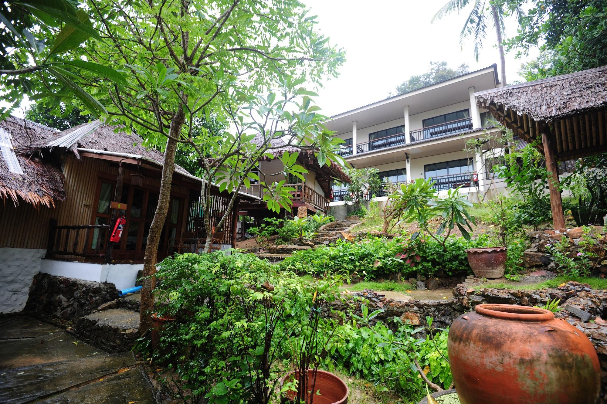 Chunut House Resort Phi Phi-eilanden Buitenkant foto
