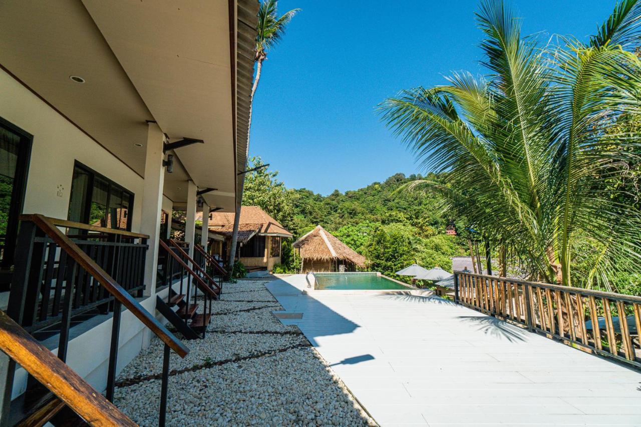 Chunut House Resort Phi Phi-eilanden Buitenkant foto