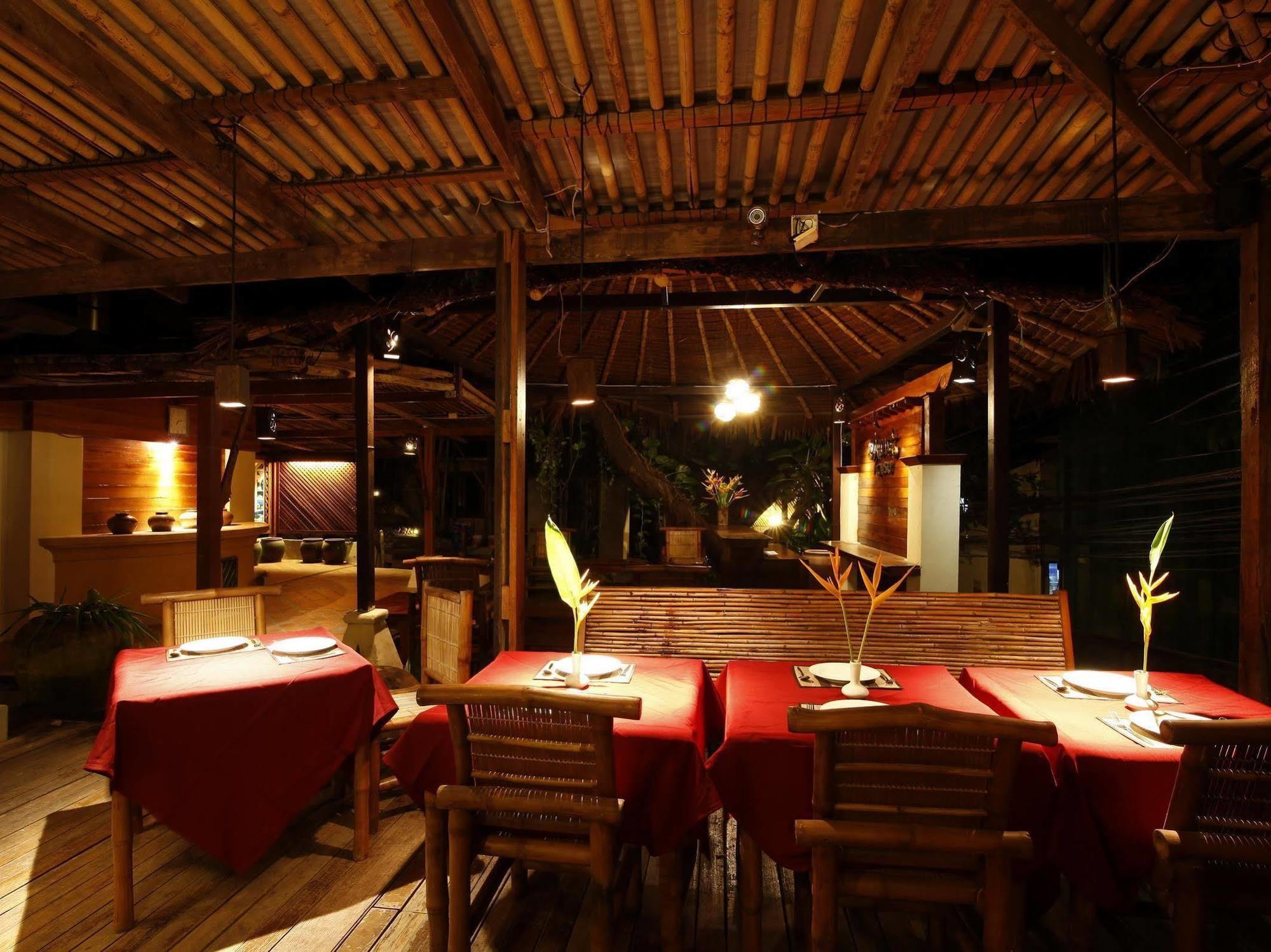 Chunut House Resort Phi Phi-eilanden Buitenkant foto
