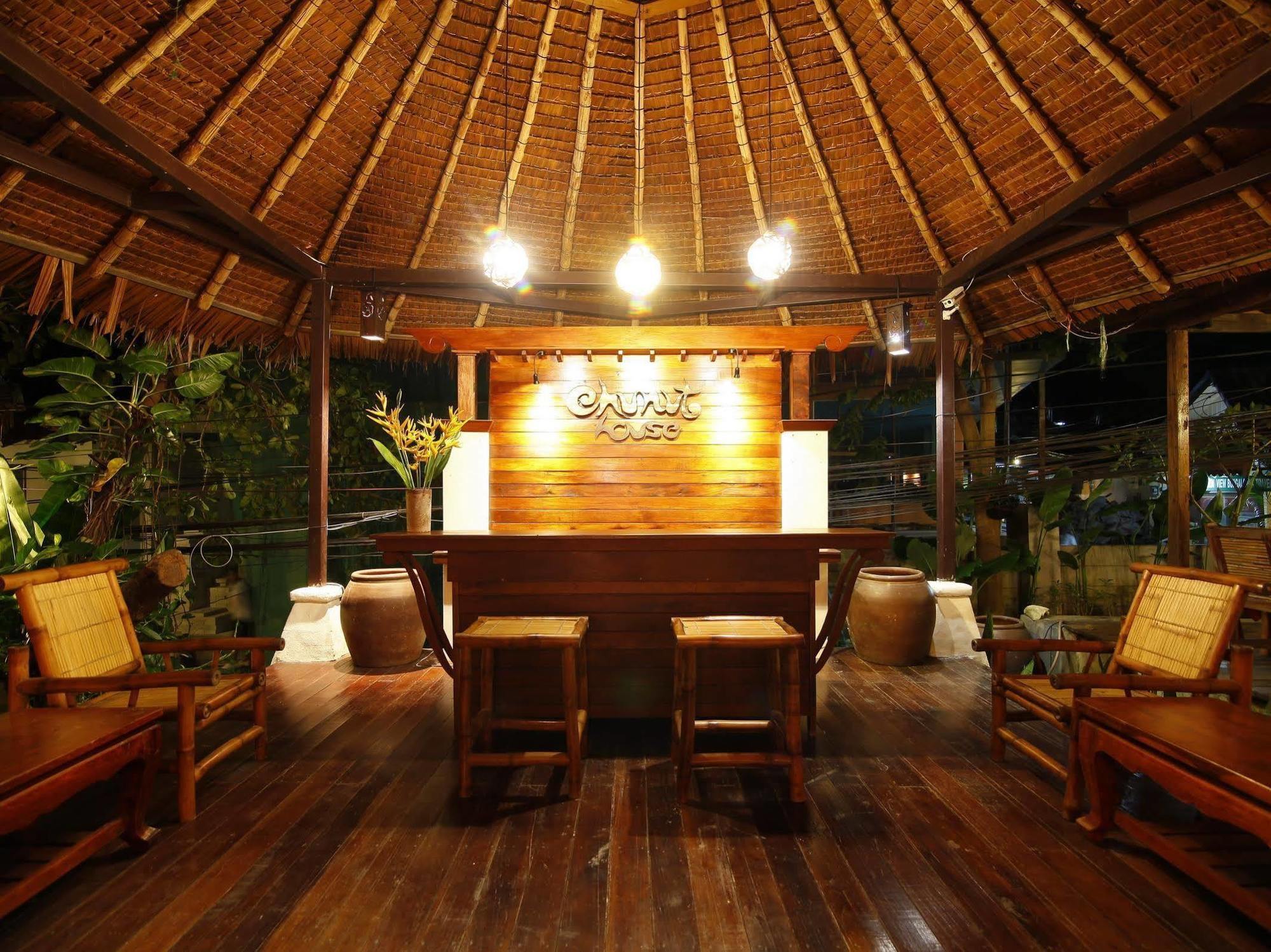 Chunut House Resort Phi Phi-eilanden Buitenkant foto